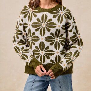 ✨NWT BiBi Flower Pattern Long Sleeve Sweater
